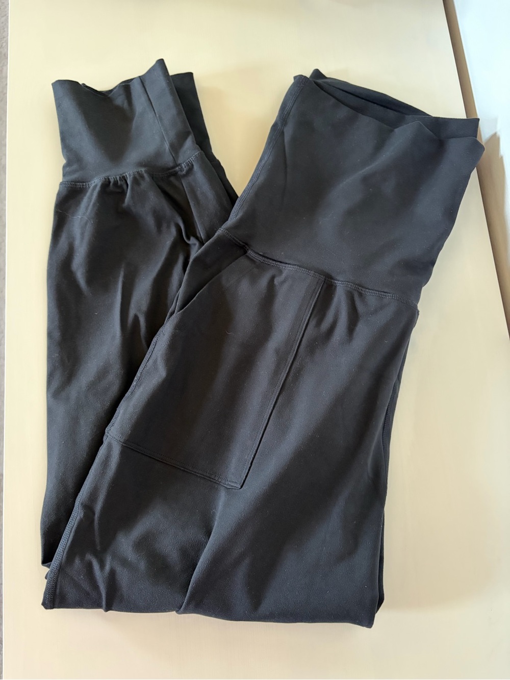 Offline by Aerie joggers, size L
